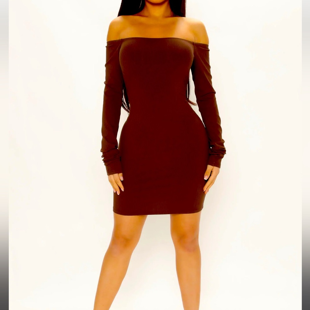 Forever 21 off the shoulder bodycon dress